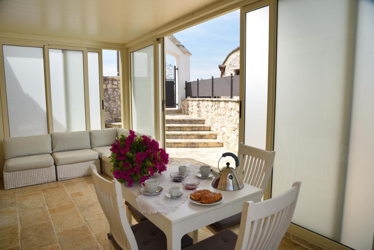Trullo Delle Querce Suite Private Pool มาร์ตินาฟรังกา ภายนอก รูปภาพ
